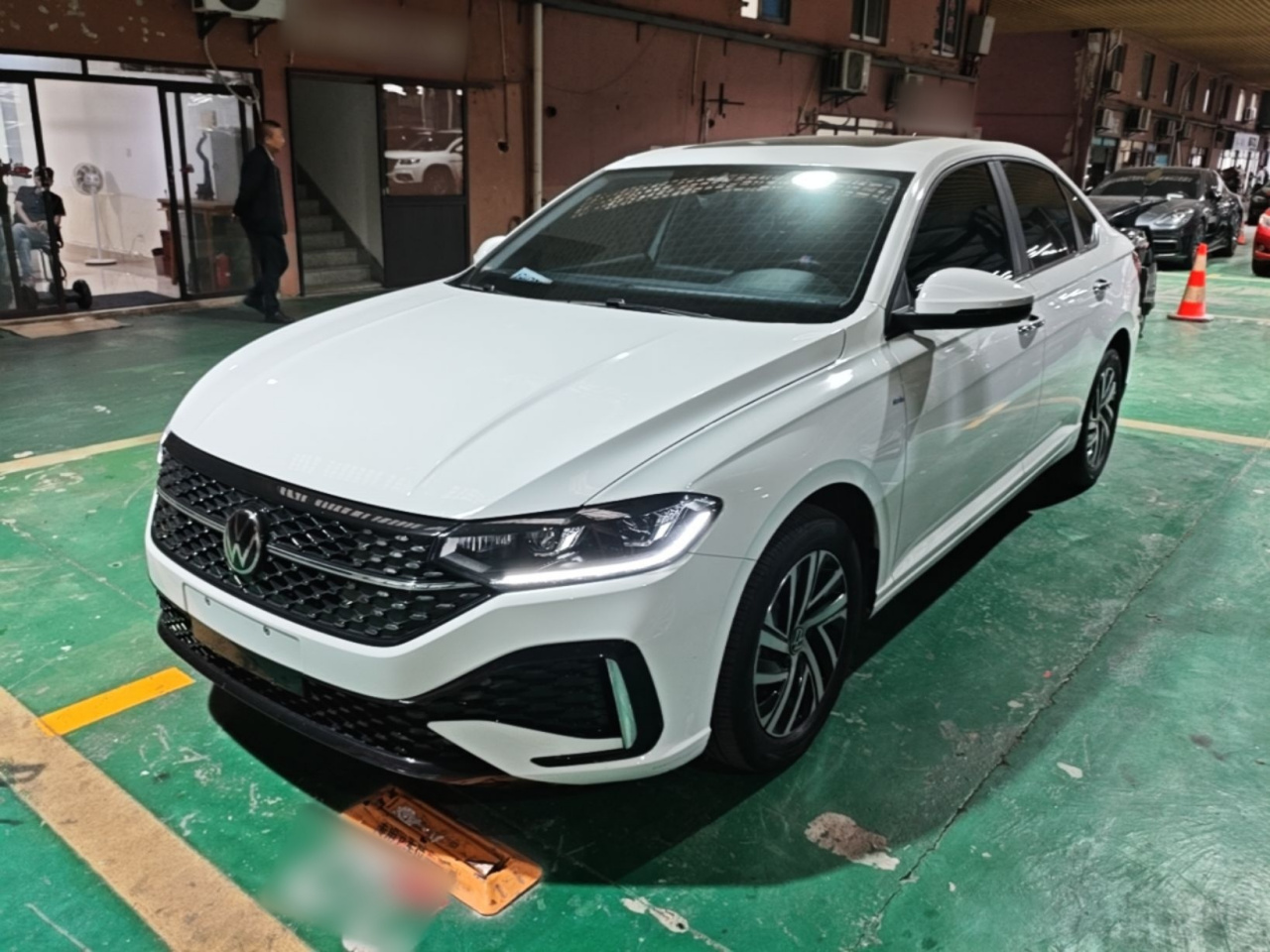 Lavida 2024 1.5L AT