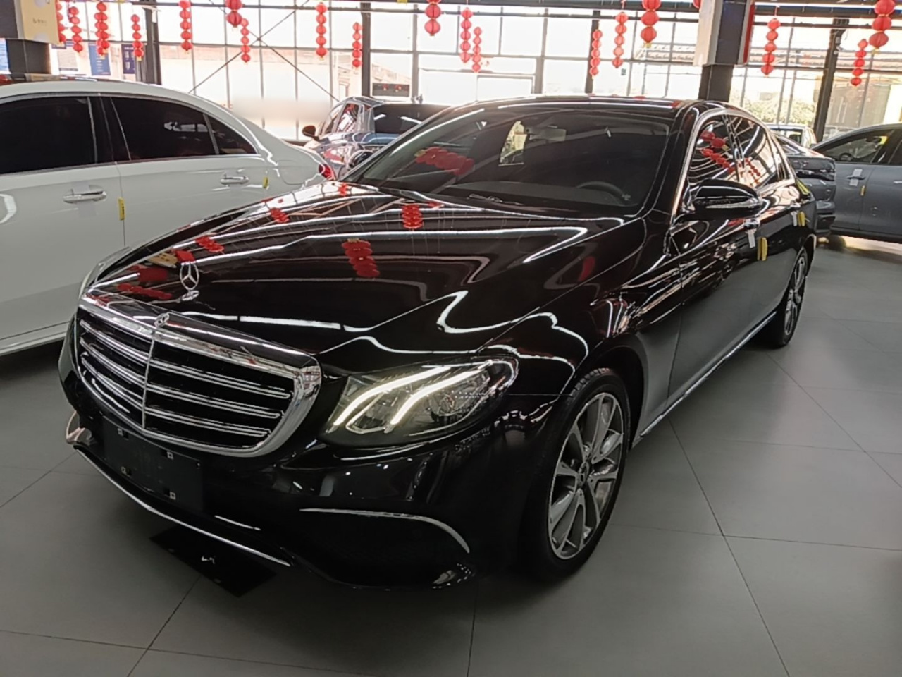 E-Class 2019 E 260 L