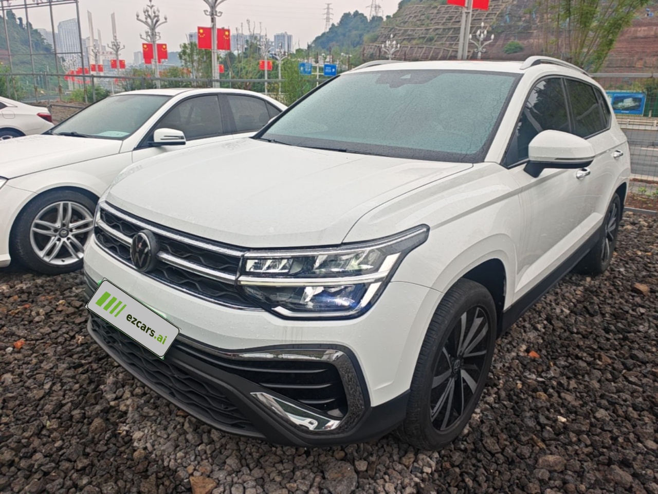 Tharu 2024 300TSI RWD
