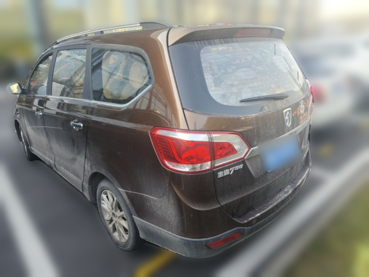 730 2014 1.5L MT Comfort ESP 7-Seater photo 4