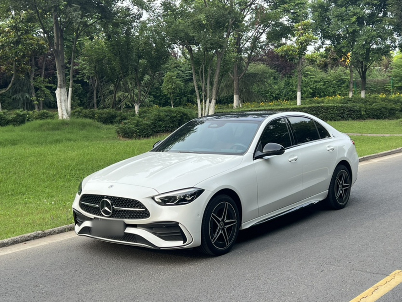 C-Class 2023 C 260 L Sport