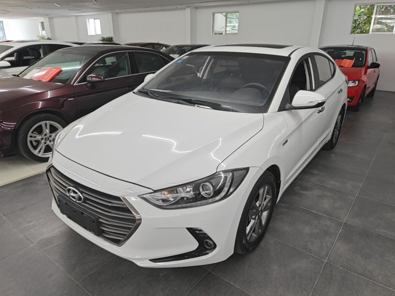 Elantra 2016 1.4T DCT