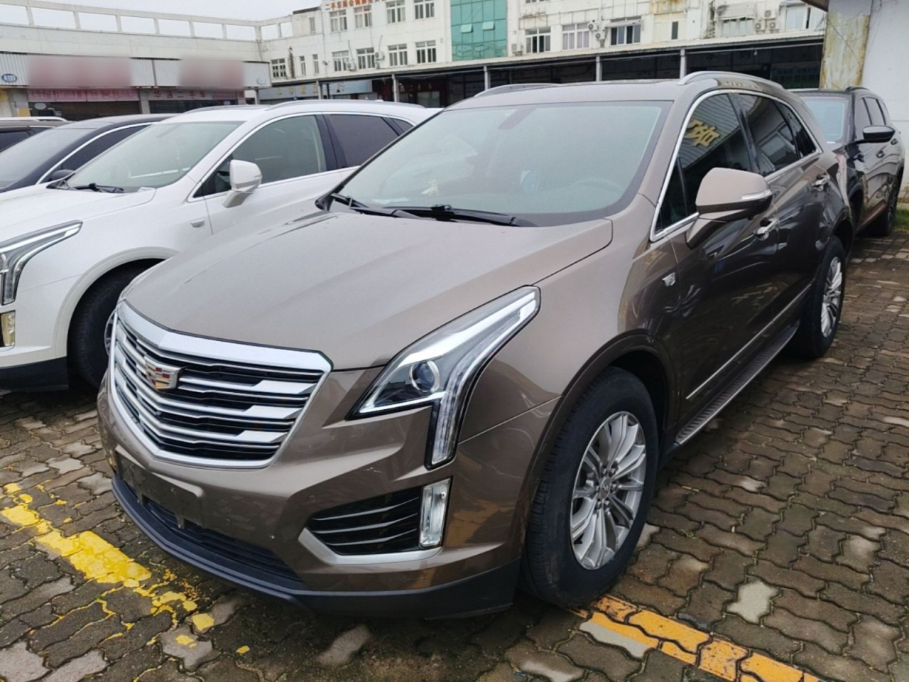 XT5 2016 25T Luxury