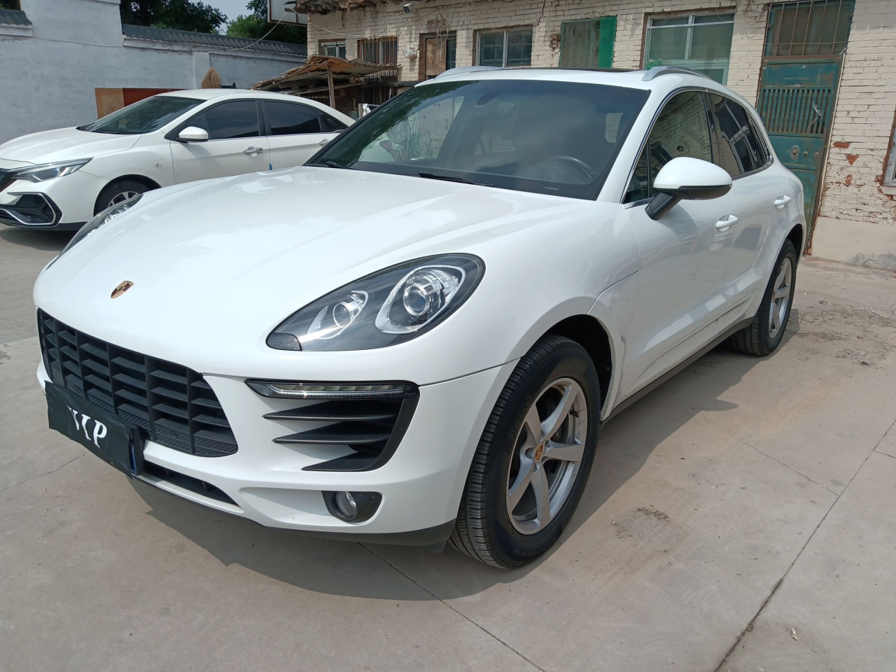 2014 Macan 2.0T photo 2