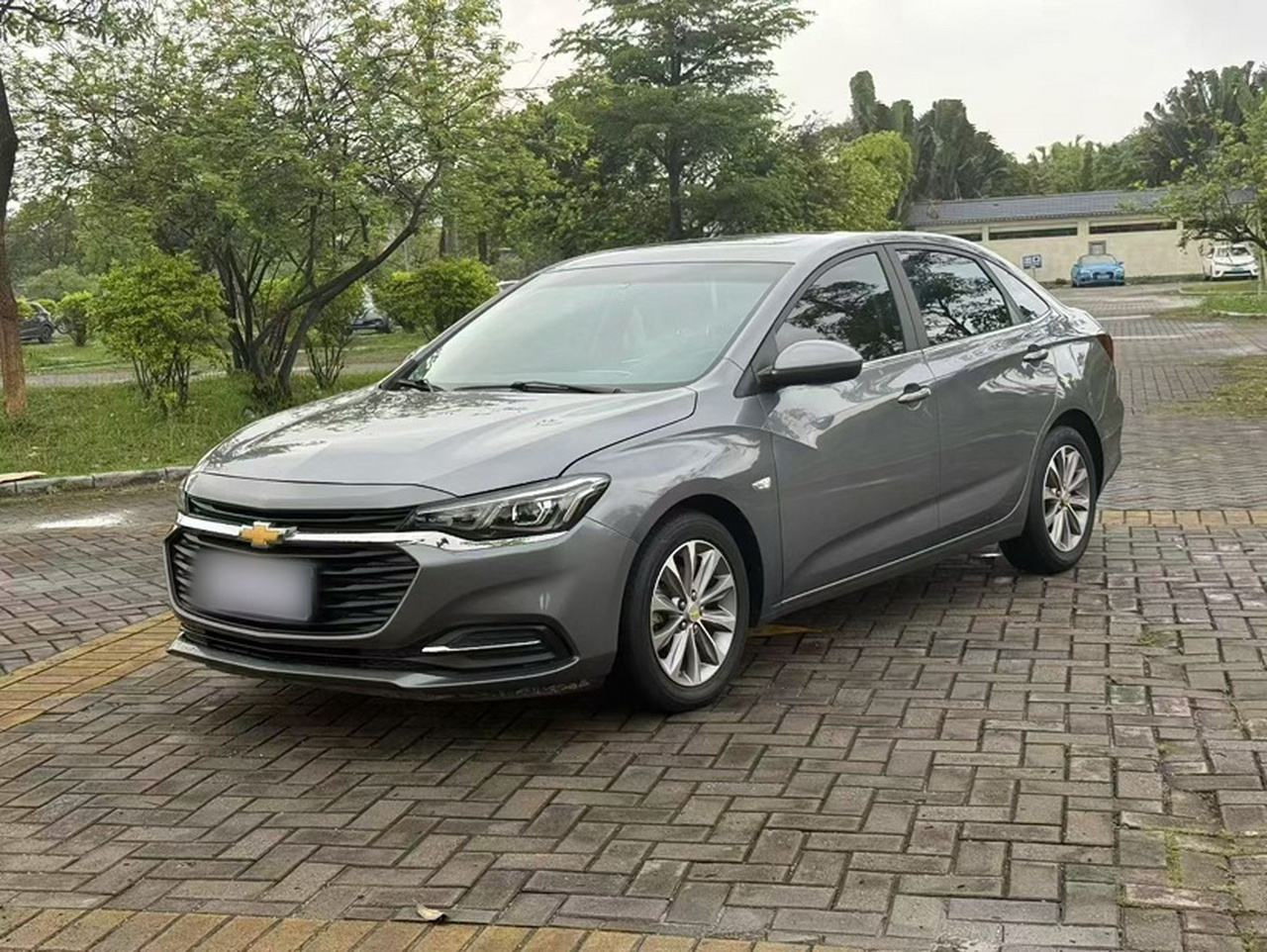 Cruze 2022 320 AT