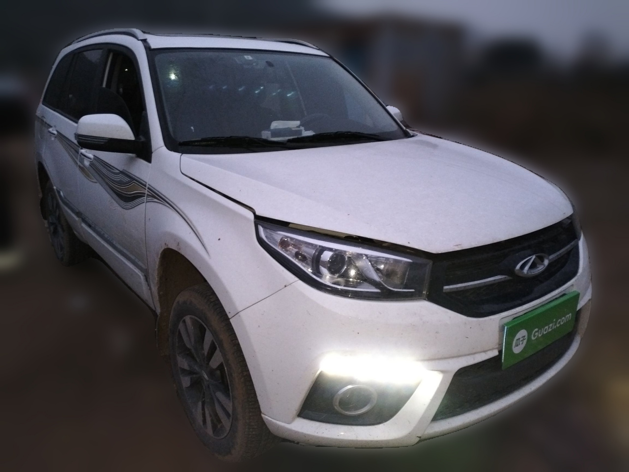 Tiggo 3 2018 Classic 1.6L CVT Luxury photo 3