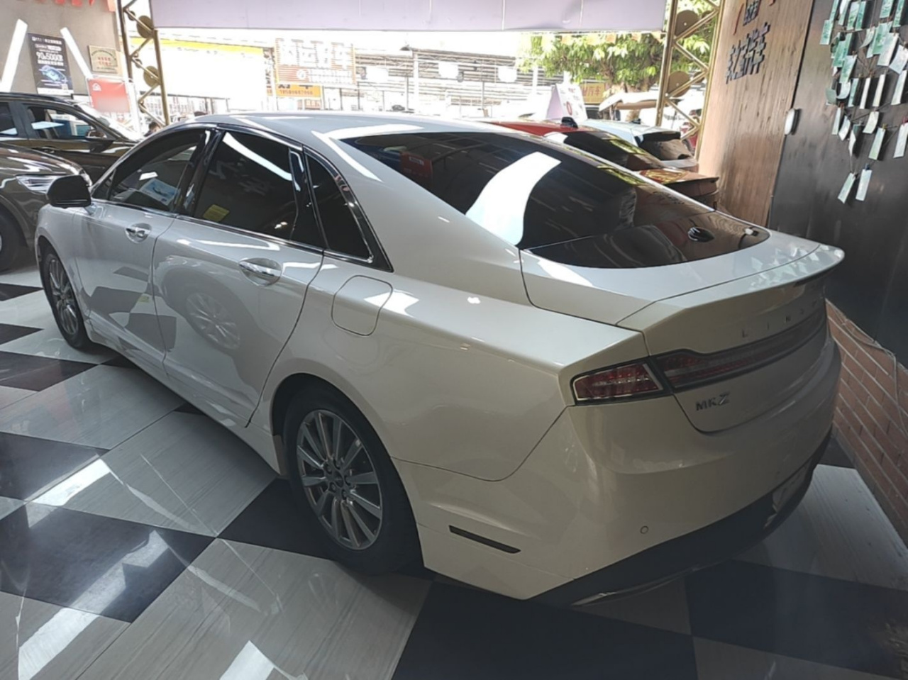 MKZ 2019 2.0T Exclusive China VI photo 4