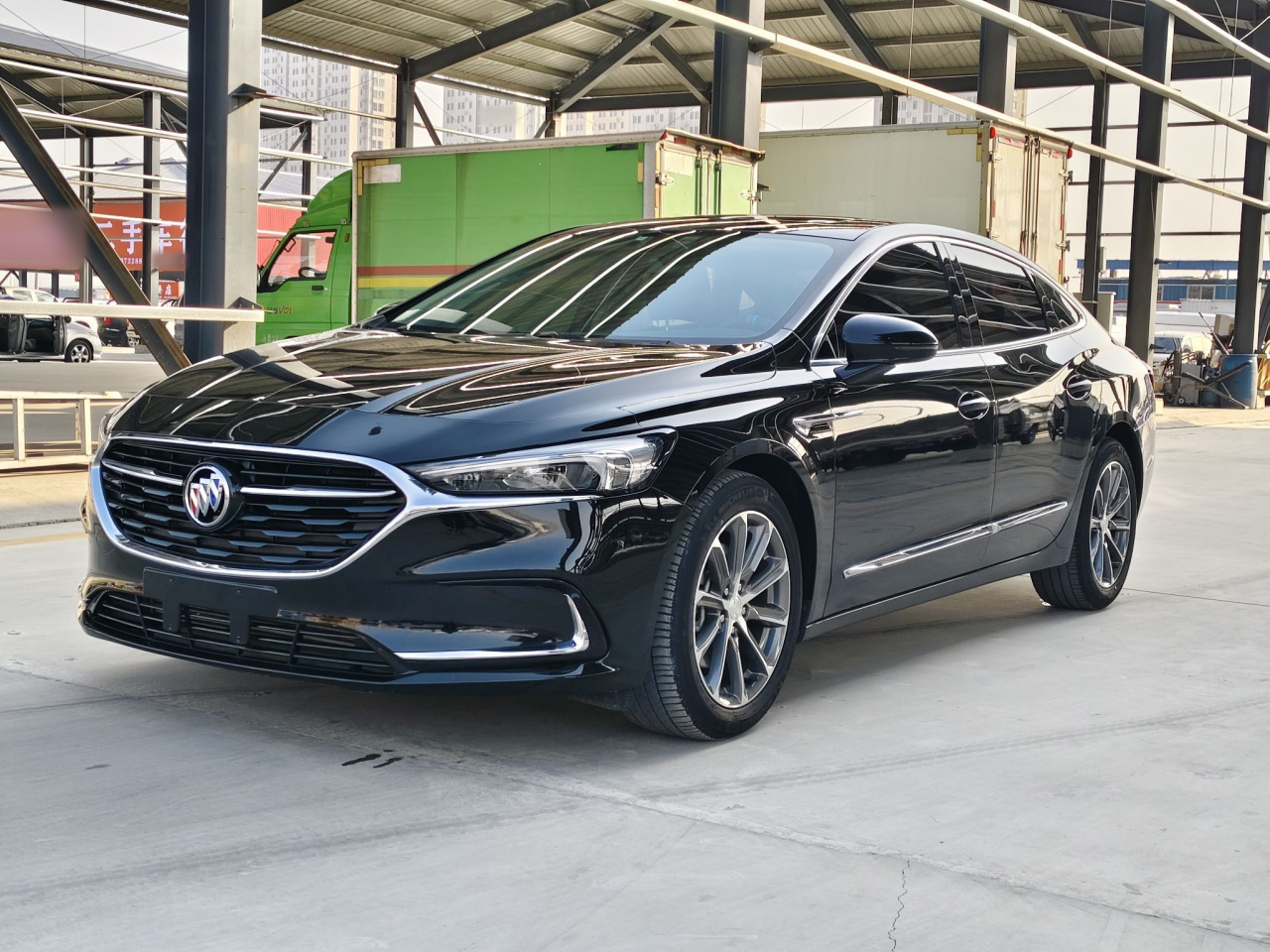 LaCrosse 2022 652T Luxury