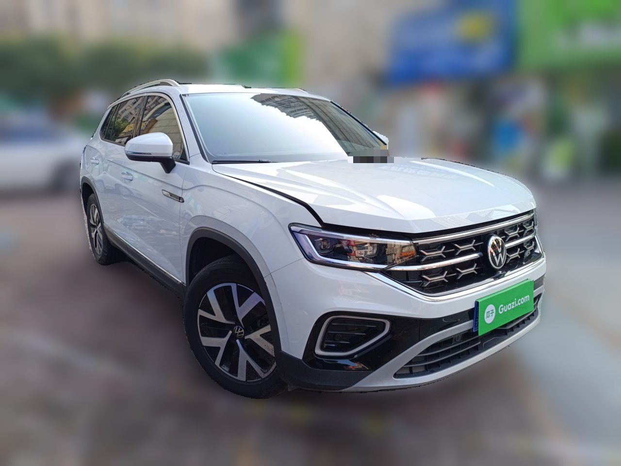 Tayron 2023 330TSI RWD Luxury Plus Advanced photo 3