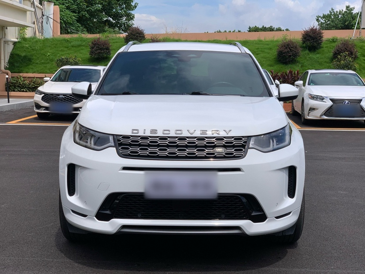 Discovery Sport 2022 249PS R-Dynamic S Performance 5-Seater photo 2
