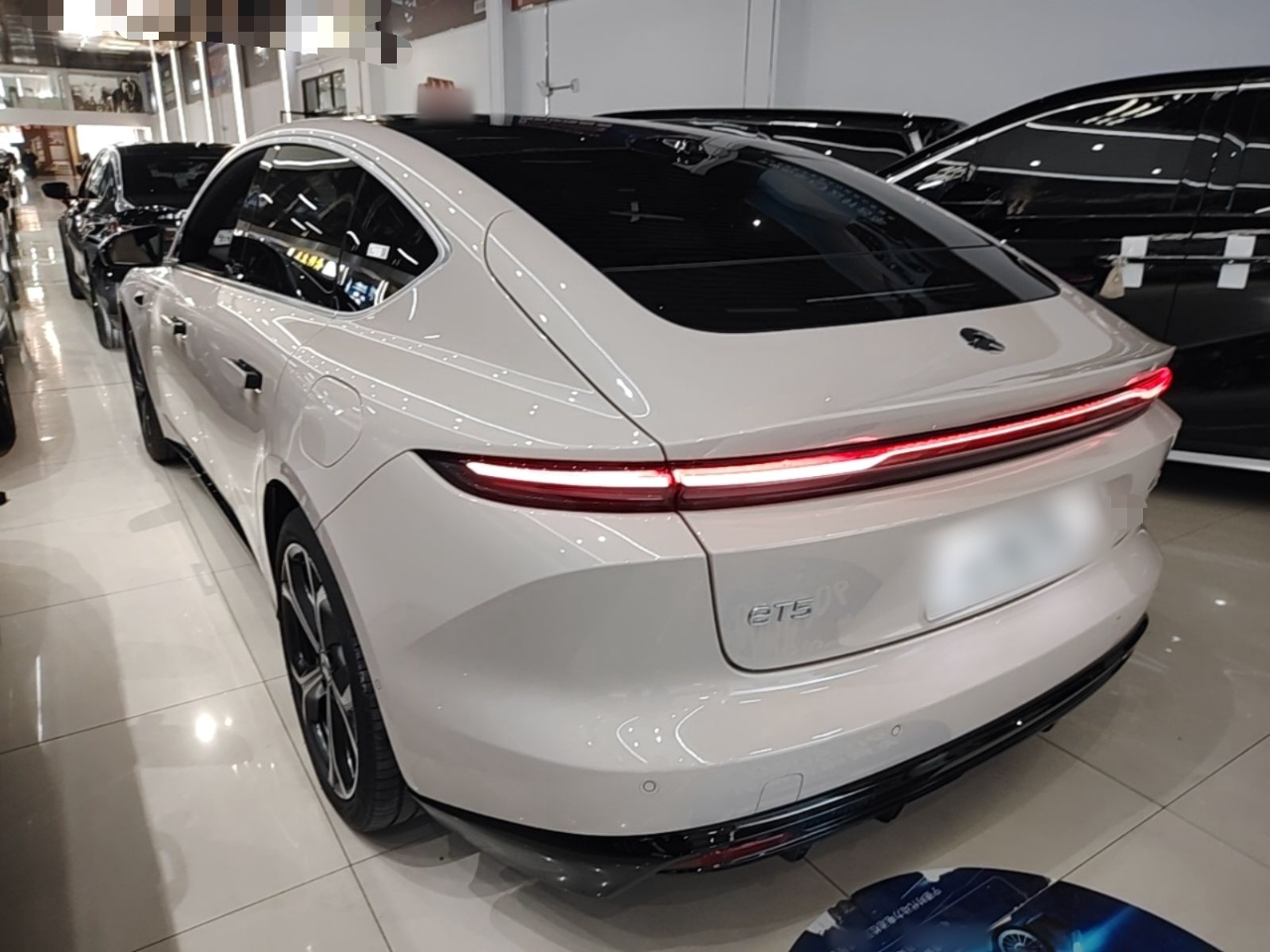 ET5 2025 75kWh photo 4