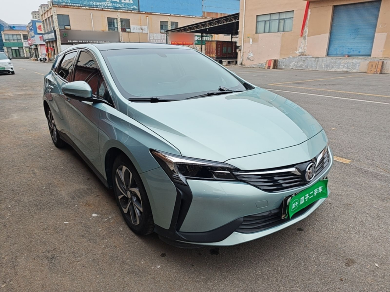 6 2022 PHEV Smart photo 3