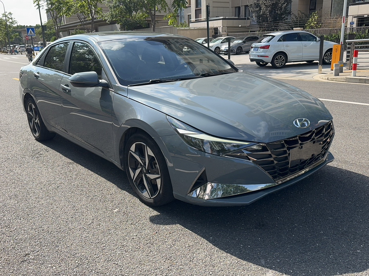 Elantra 2022 1.5L CVT GLX Elite photo 4
