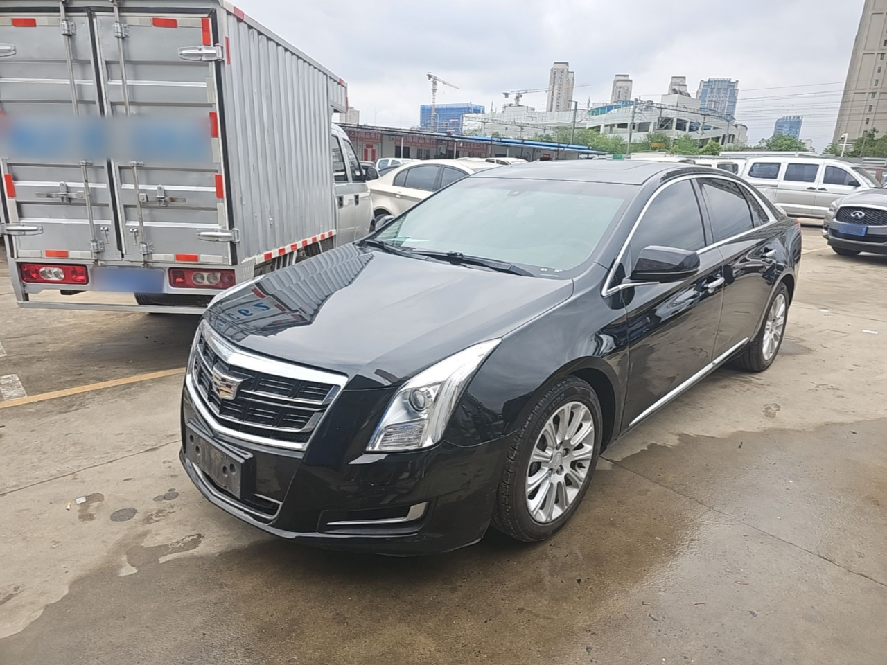 XTS 2017 28T Tech