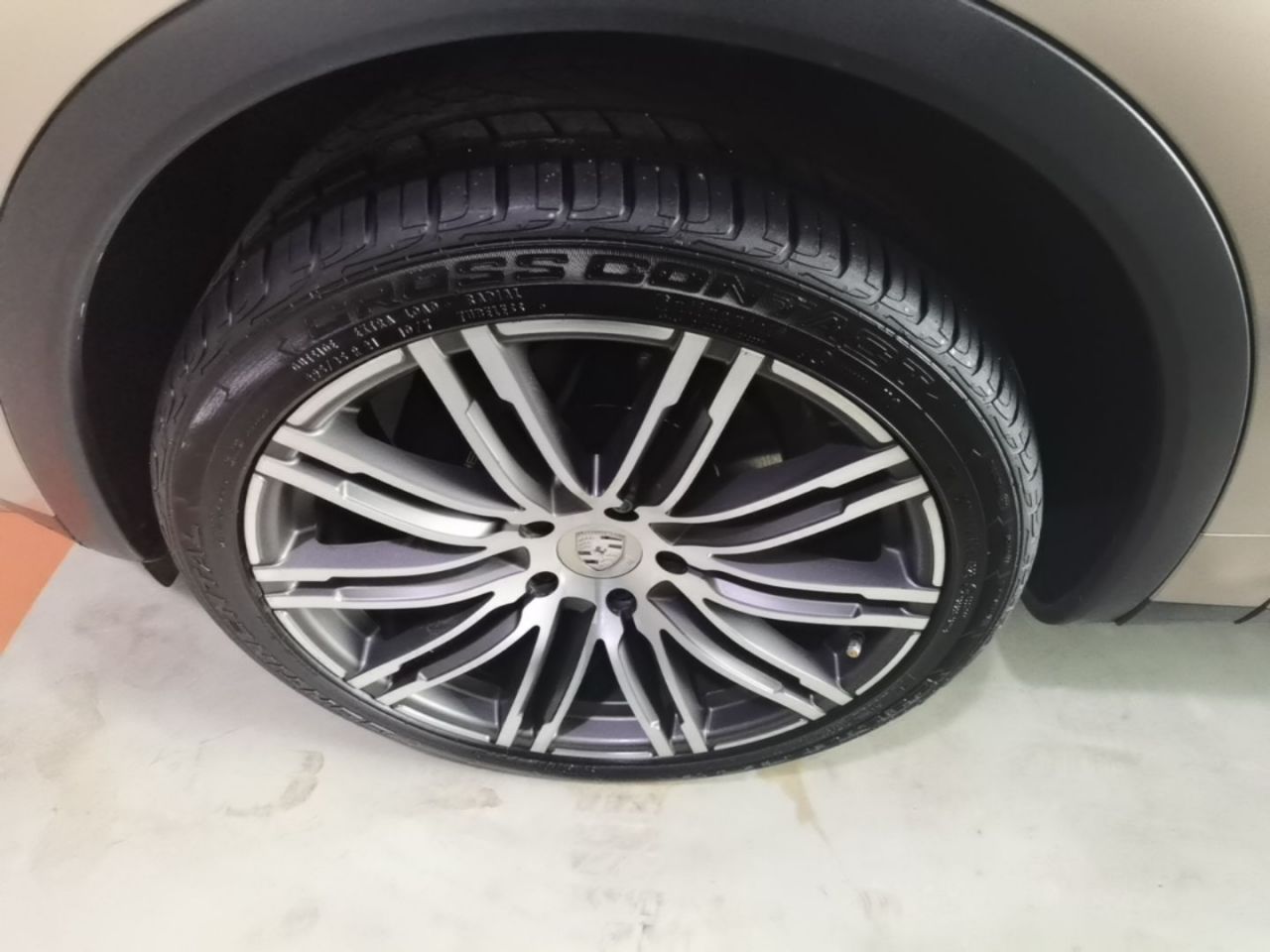 2016 Cayenne 3.0T photo 3