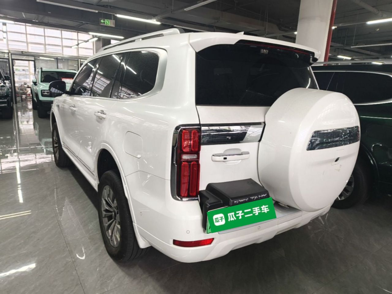 500 EV 2026 Hi4-T Smart photo 4