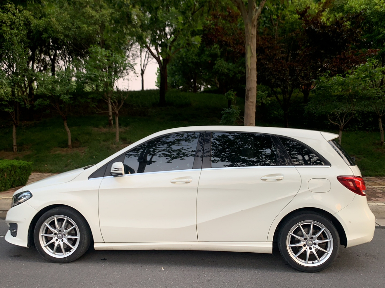 B-Class 2015 B 200 Dynamic photo 4