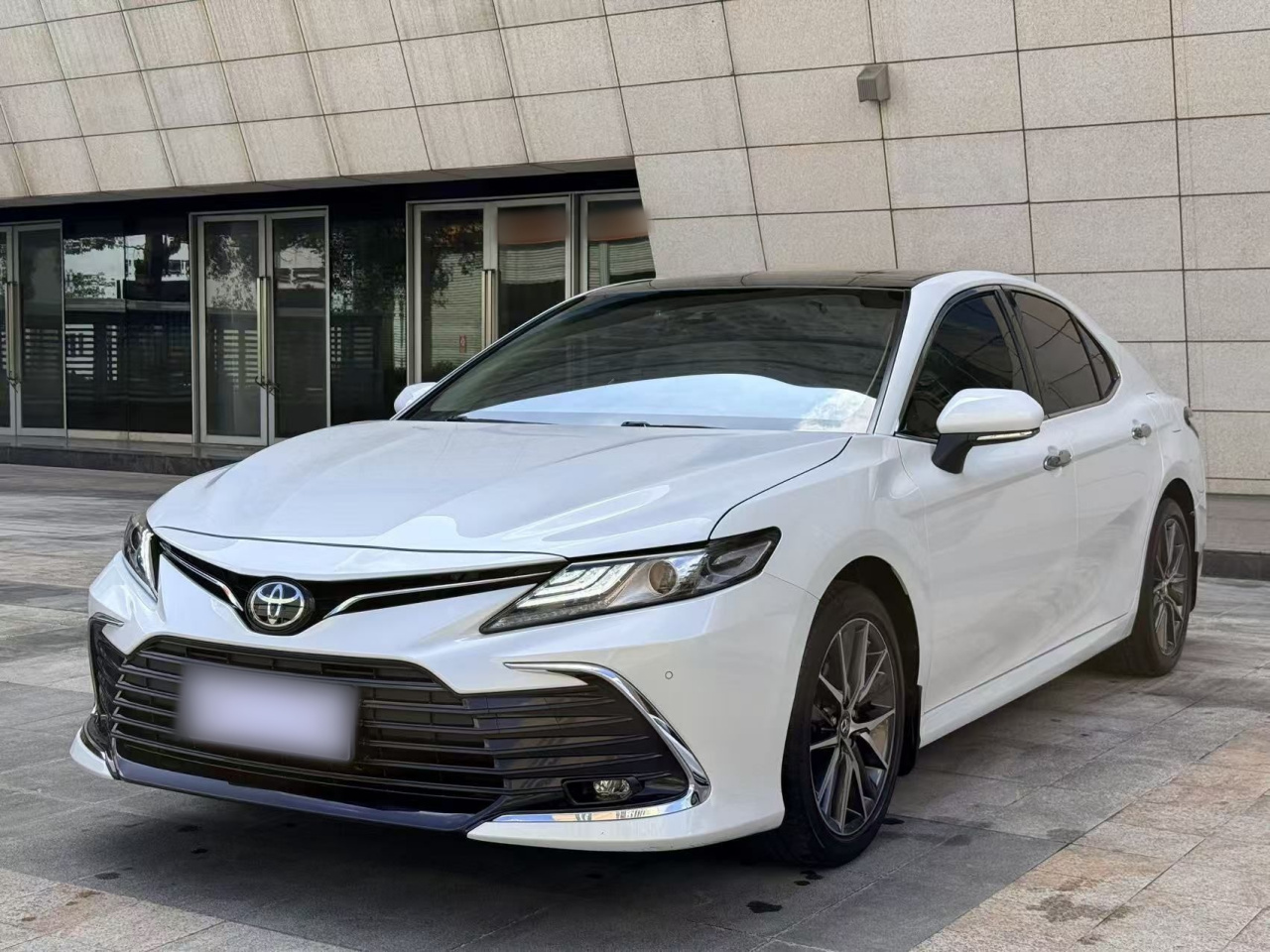 Camry 2021 2.5G Luxury