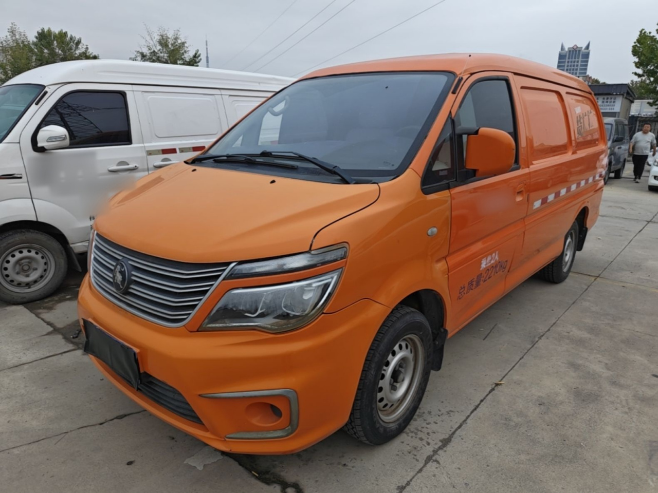 Lingzhi 2022 V3 1.6L 2-Seater
