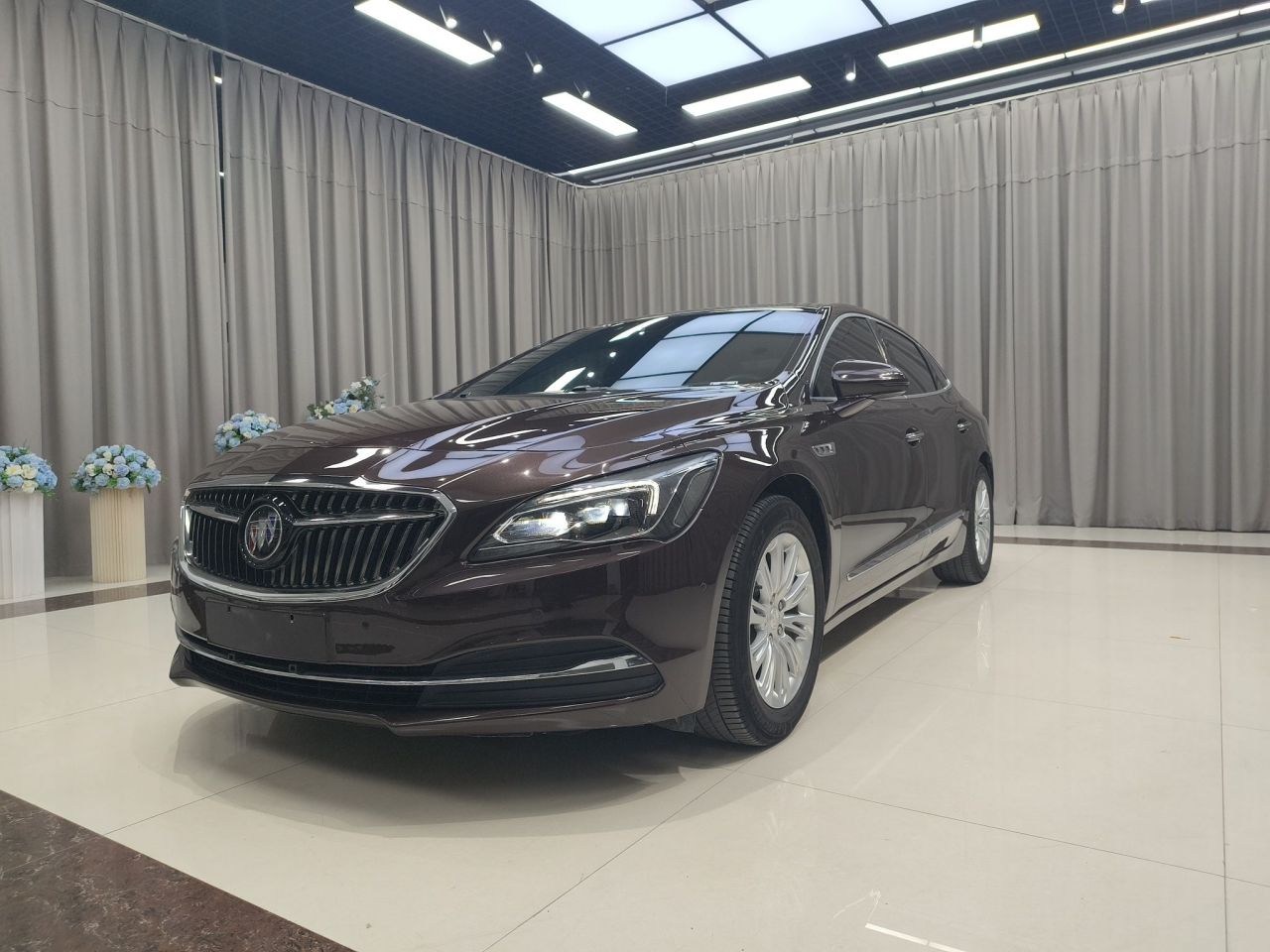 LaCrosse 2018 20T Luxury