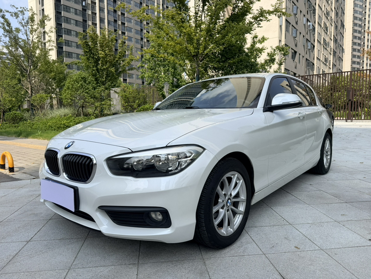1 Series Imported 2018 118i Leading