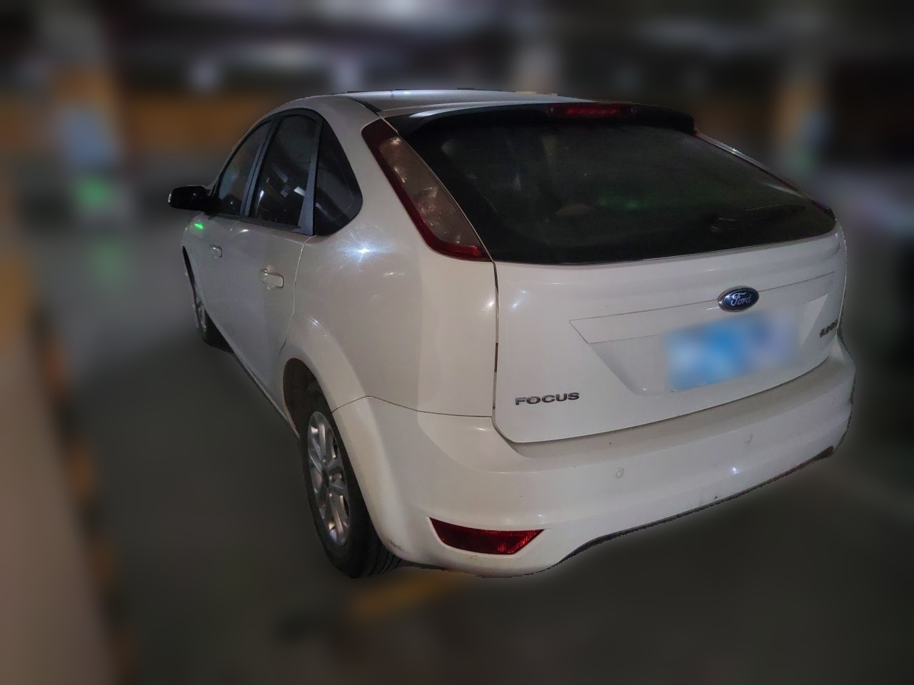 Focus 2013 Hatchback Classic 1.8L MT photo 4
