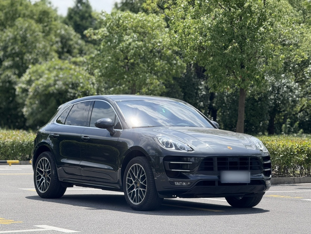 2017 Macan Turbo 3.6T photo 3