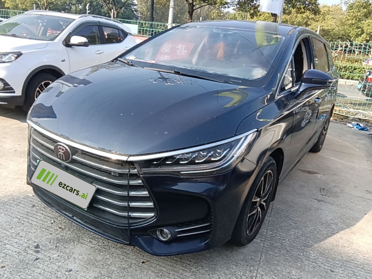 Song MAX 2018 1.5T AT Connected Luxury 6-Seater