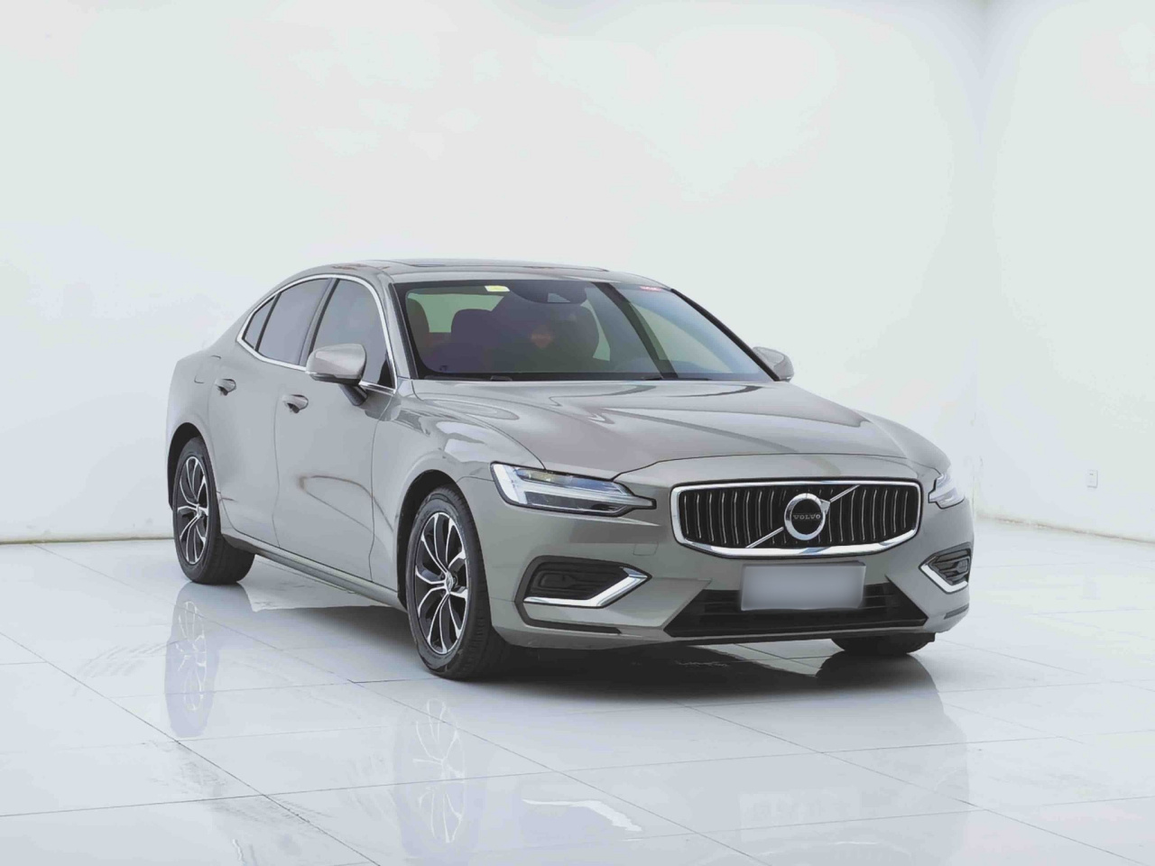 S60 2021 T4 Luxury photo 3