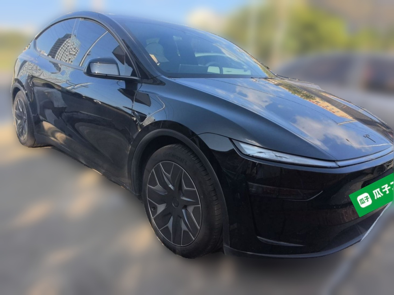 Model Y L 2025 Long Range AWD photo 3