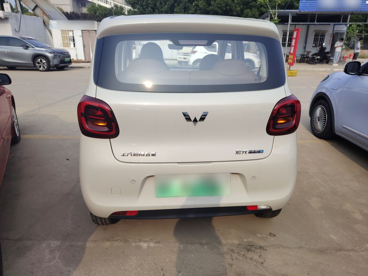 Hongguang MINIEV 2025 4th Gen 4-Door Advanced photo 3
