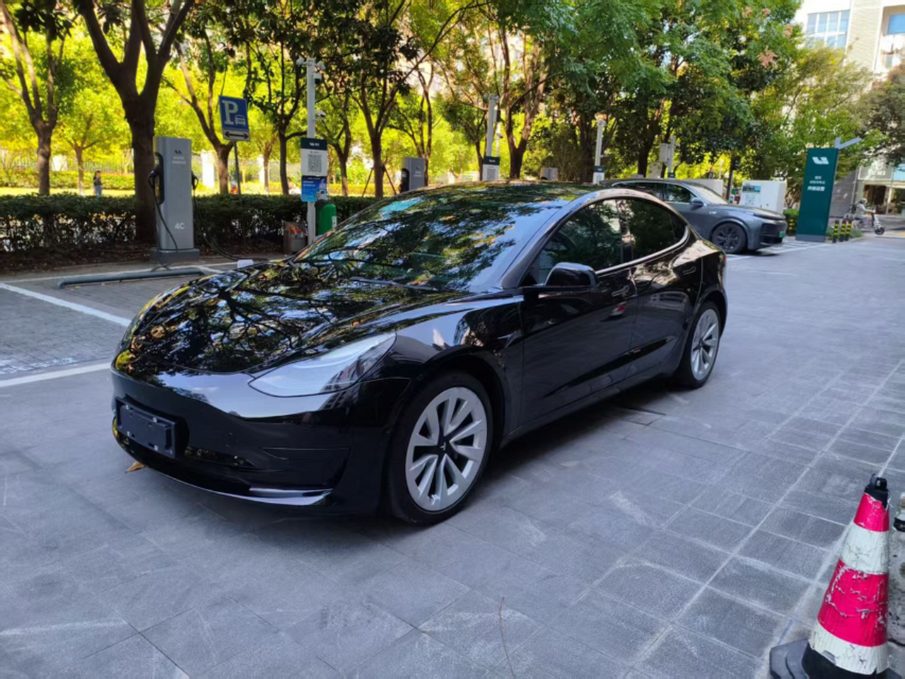 Model 3 2022 RWD