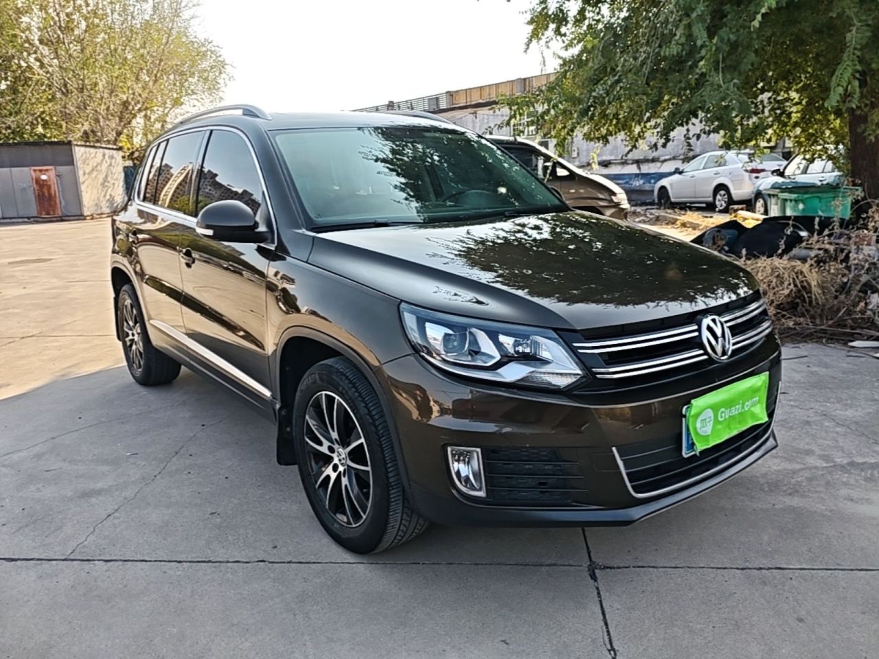 Tiguan 2015 1.8TSI AT AWD Luxury photo 3