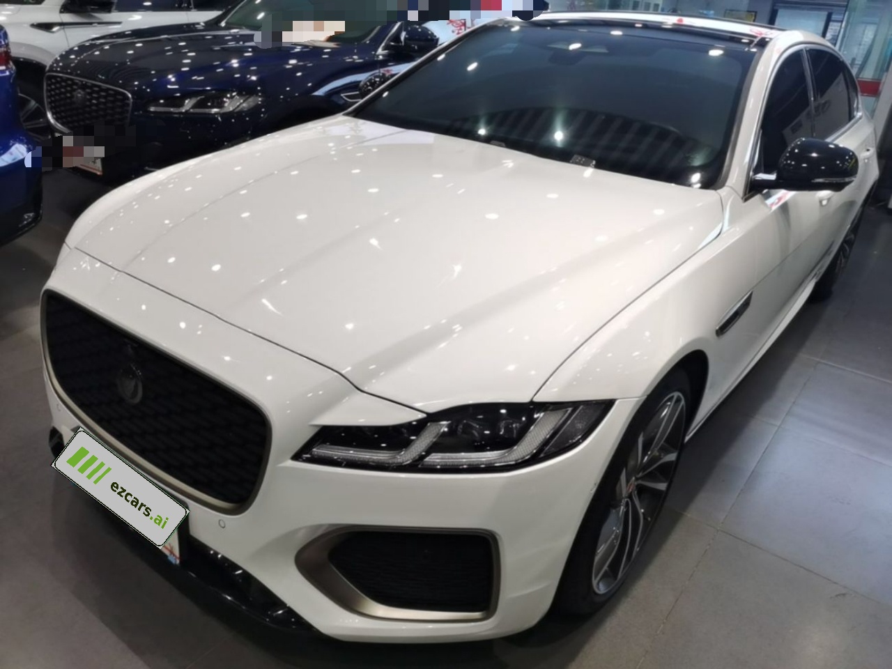 XFL 2024 2.0T P300 AWD Flagship Sport