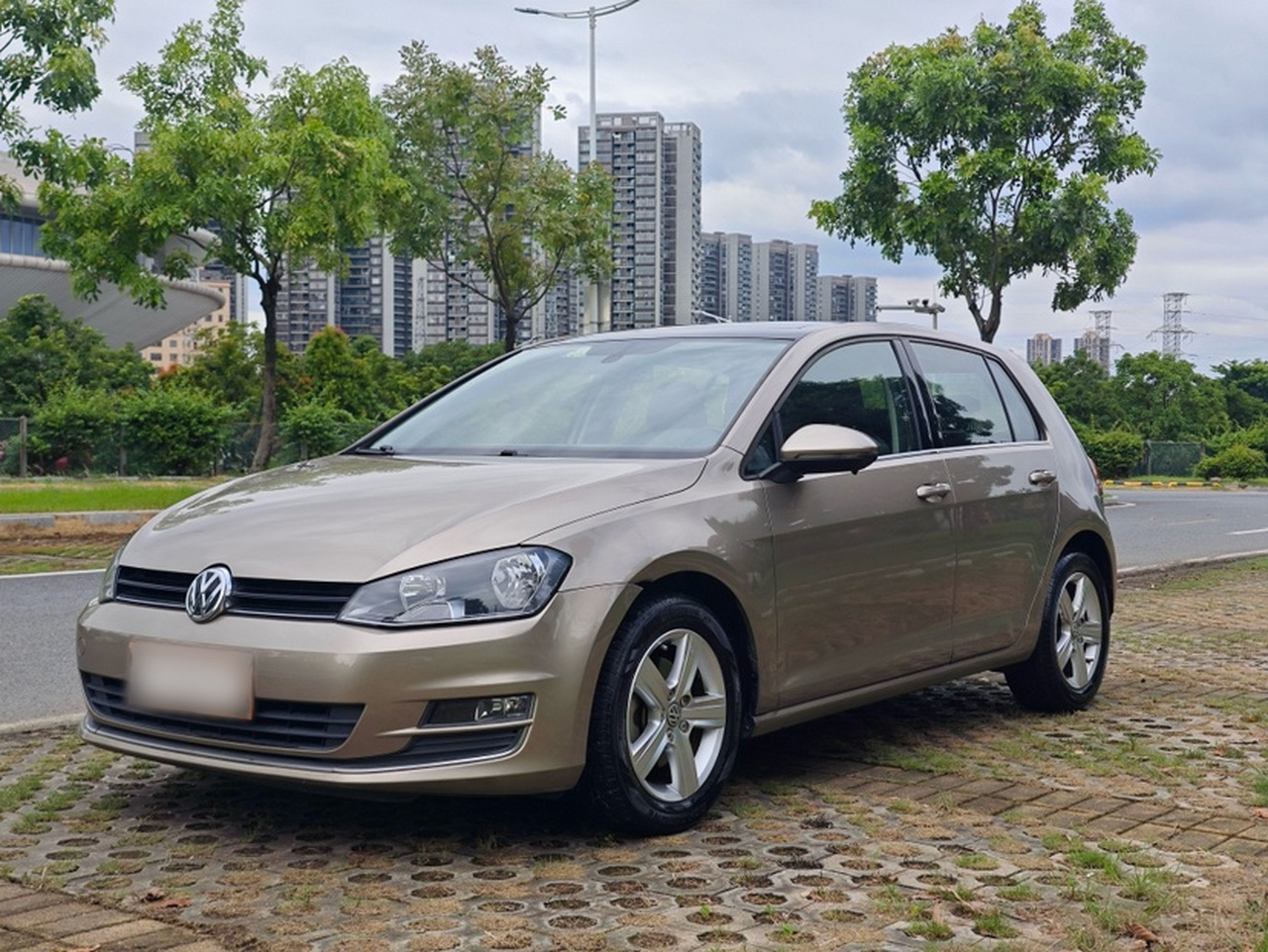 Golf 2015 1.4TSI AT Luxury