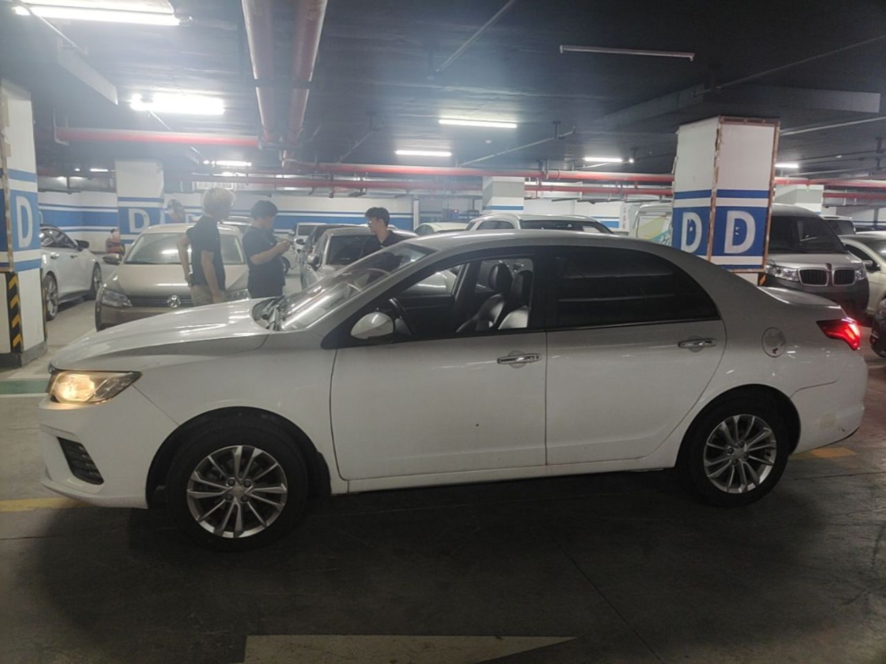 Vision 2020 Facelift 1.5L MT photo 4