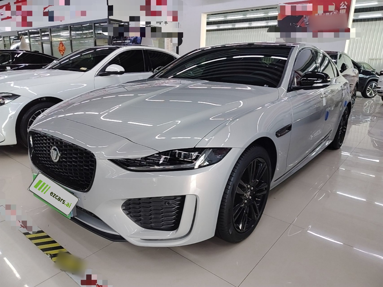 XEL 2025 2.0T 250PS R-DYNAMIC 90 Collection