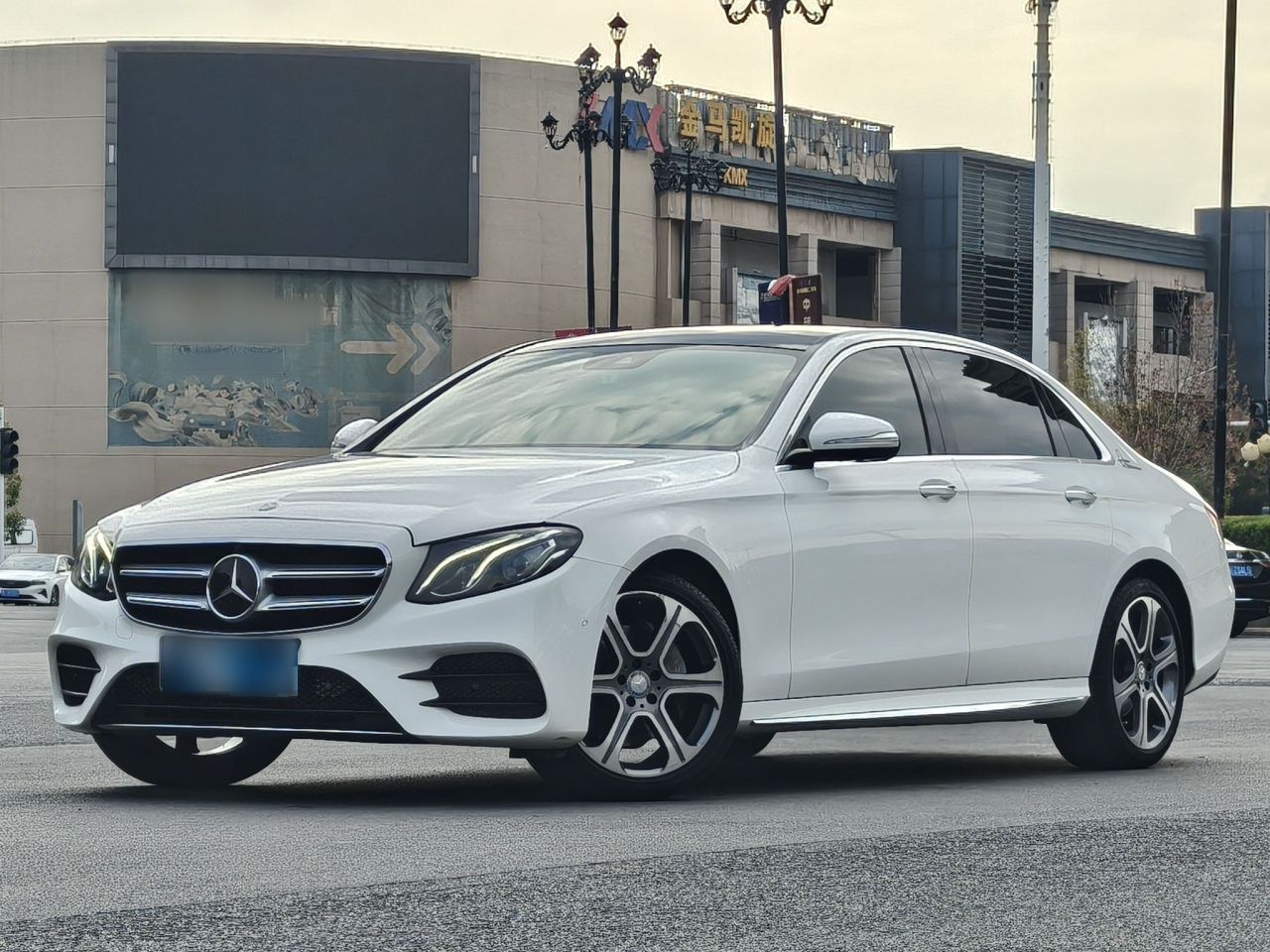 E-Class 2016 E 300 L Sport Luxury