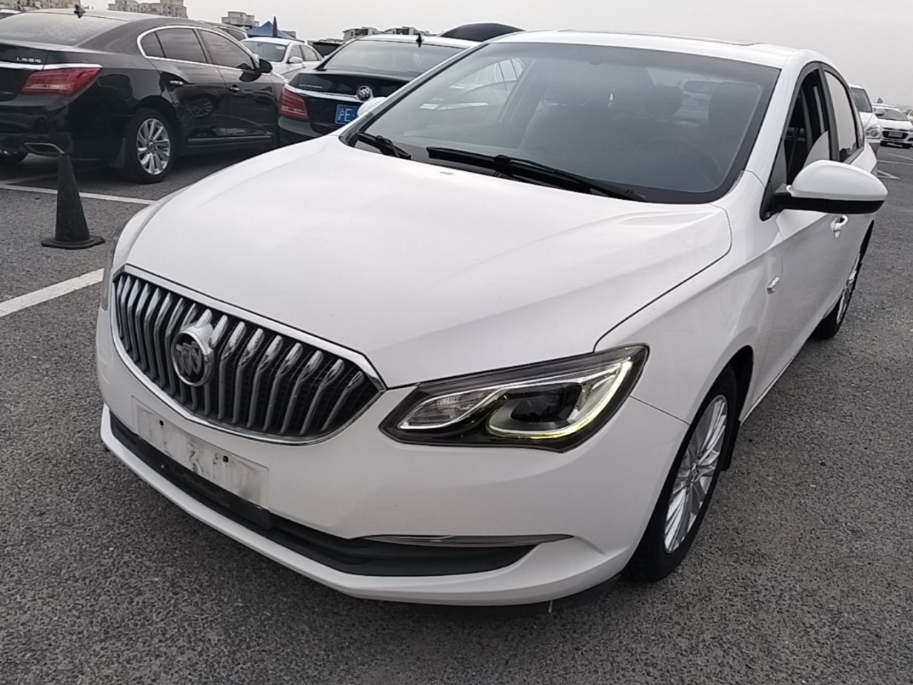 Excelle 2015 15N AT Luxury