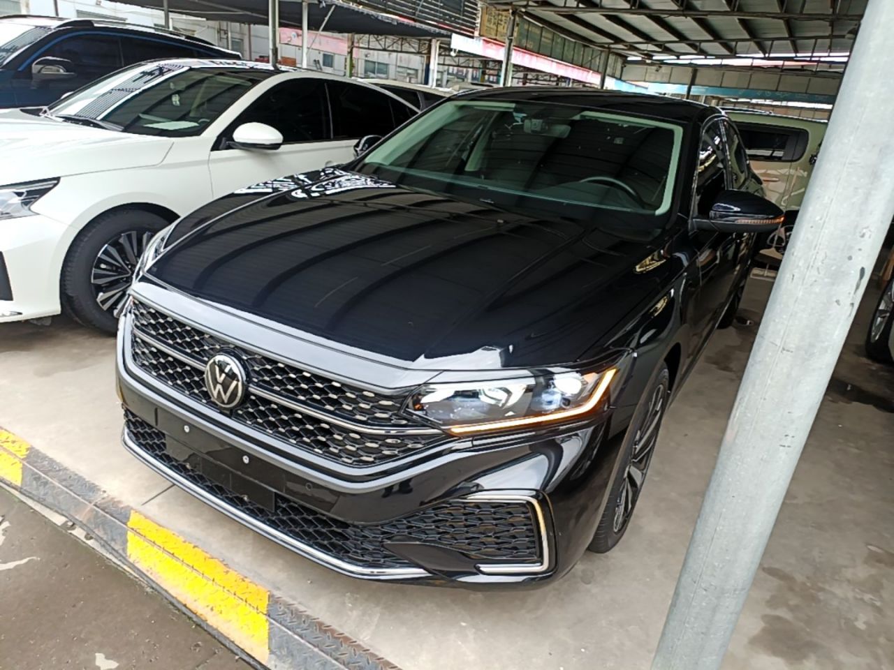 Passat 2023 330TSI Elite