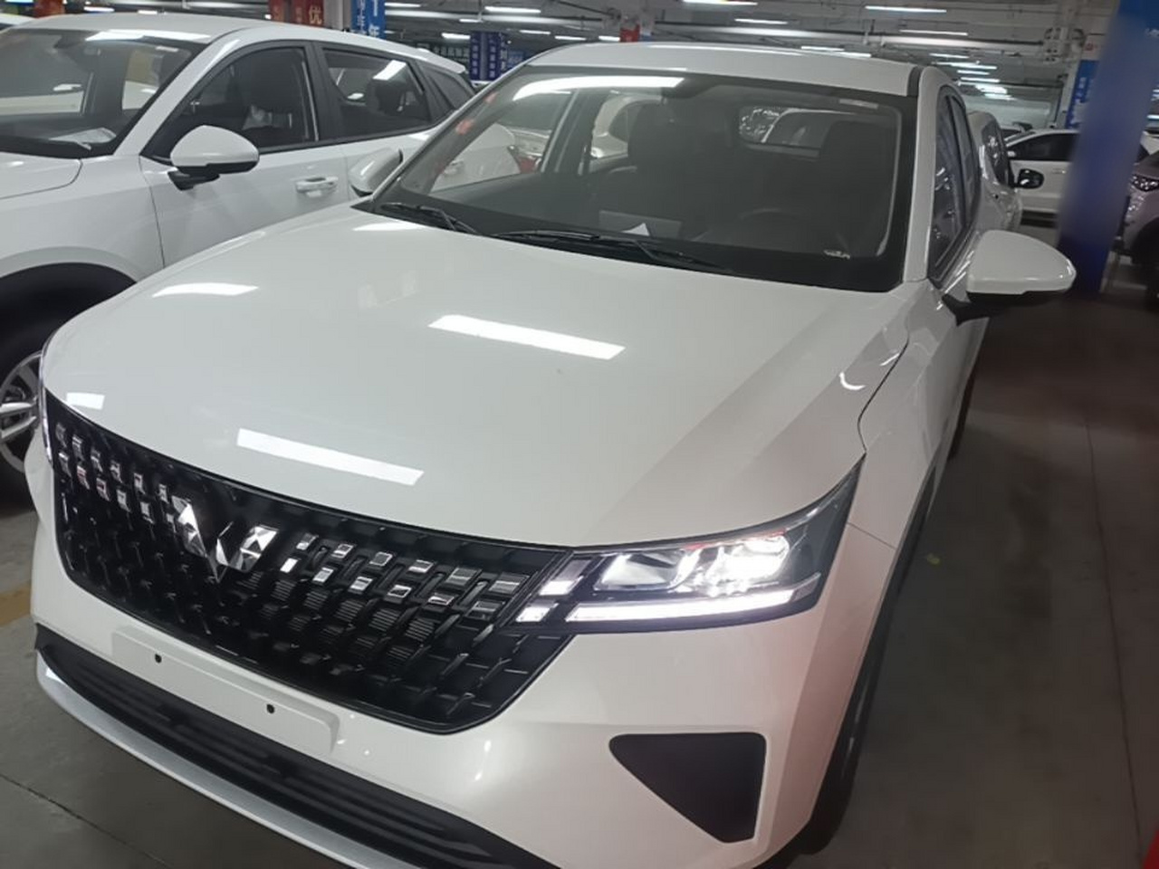 Wuling 2026 1.5L CVT photo 2