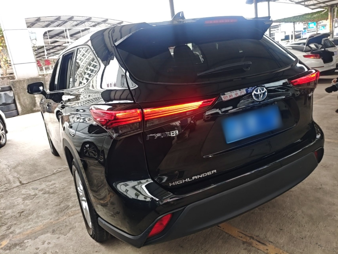 Highlander 2022 Hybrid 2.5L RWD Elite 7-Seater photo 4