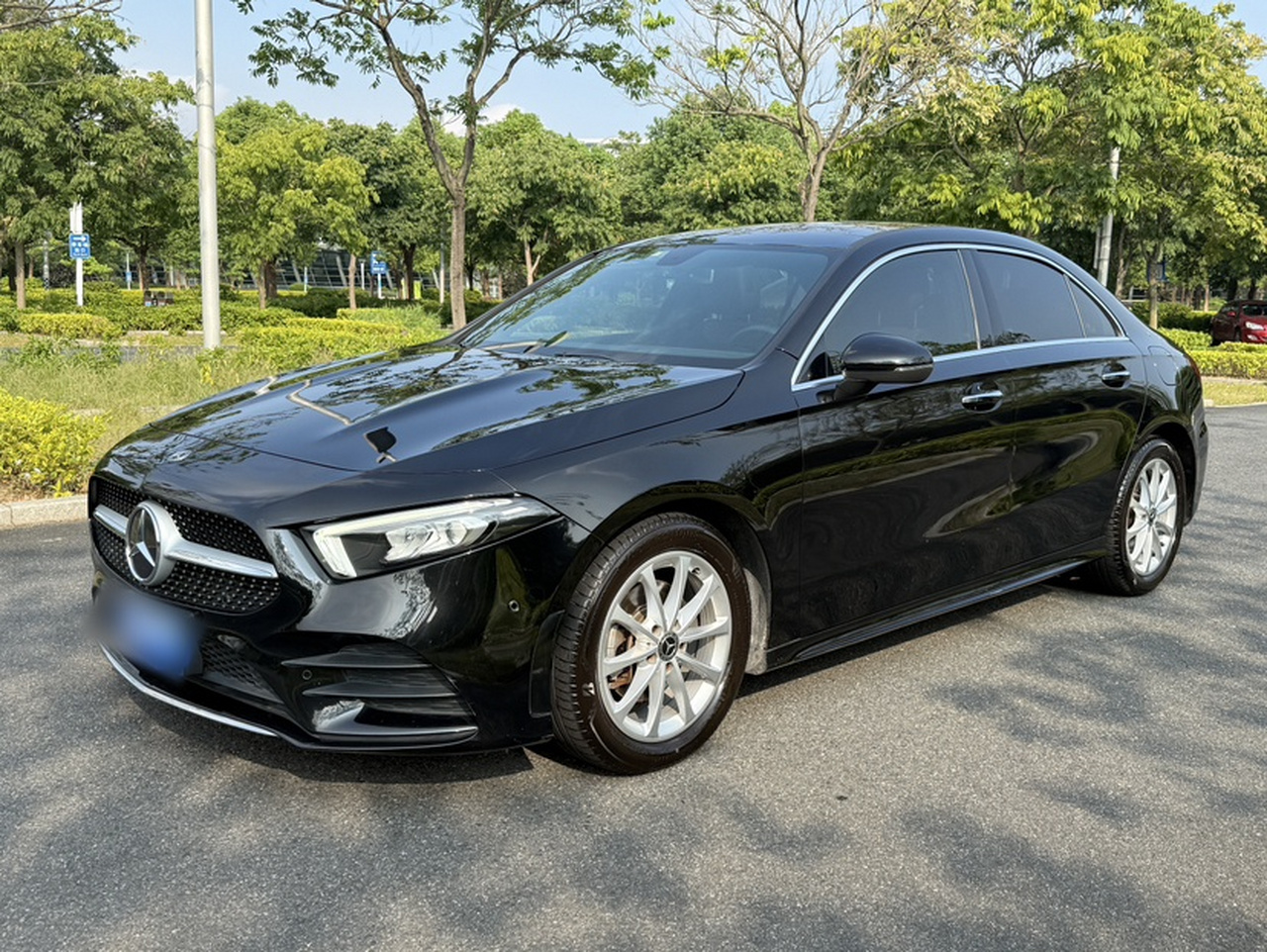 A-Class 2019 A 200 L Sport