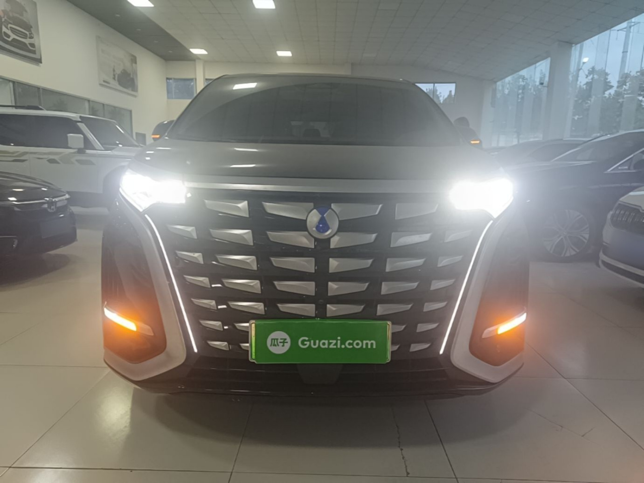 D9 2022 DM-i 970 AWD Flagship photo 2