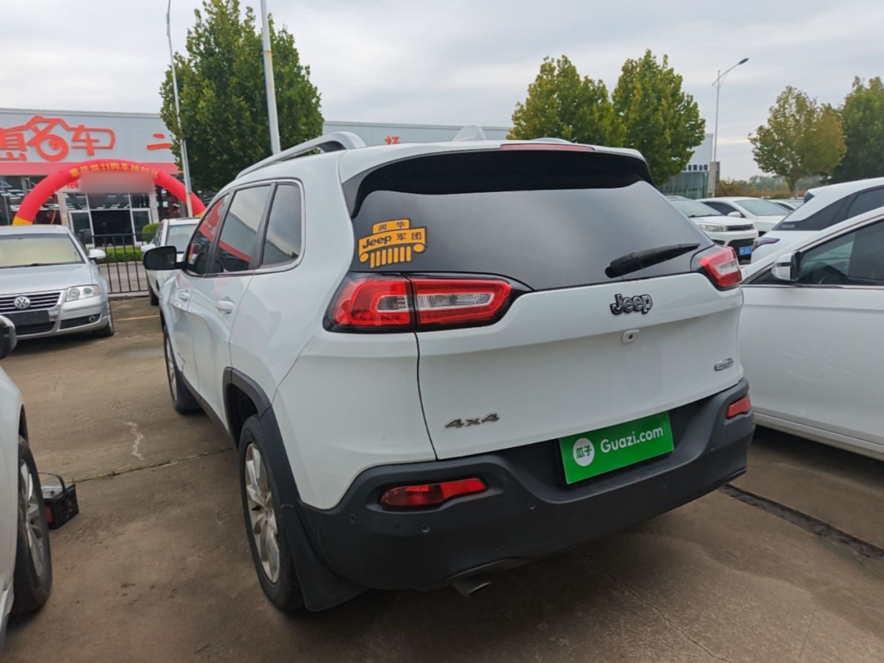 Cherokee Imported 2014 2.4L Luxury photo 4