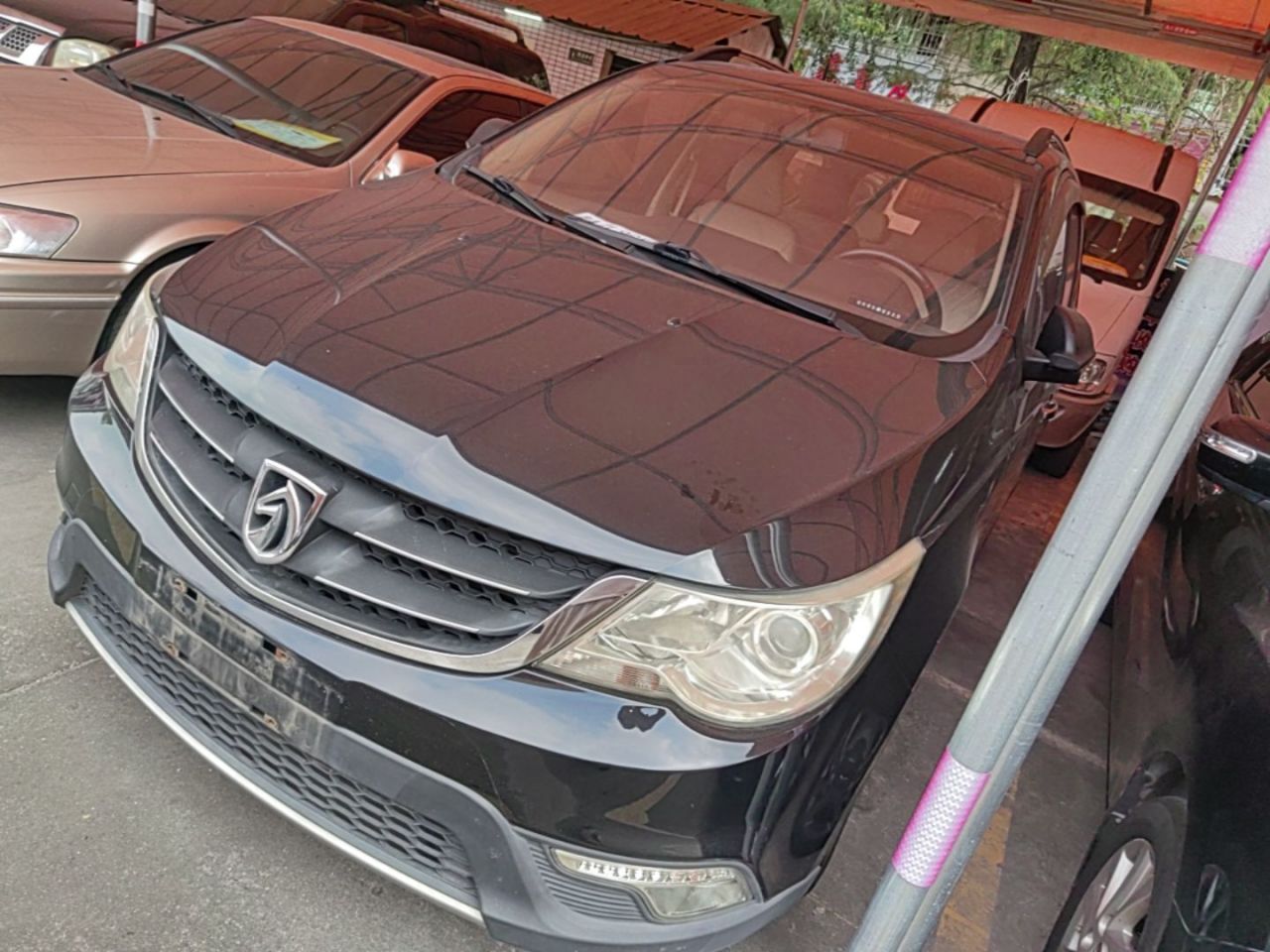 730 2014 1.5L MT Luxury ESP 7-Seater