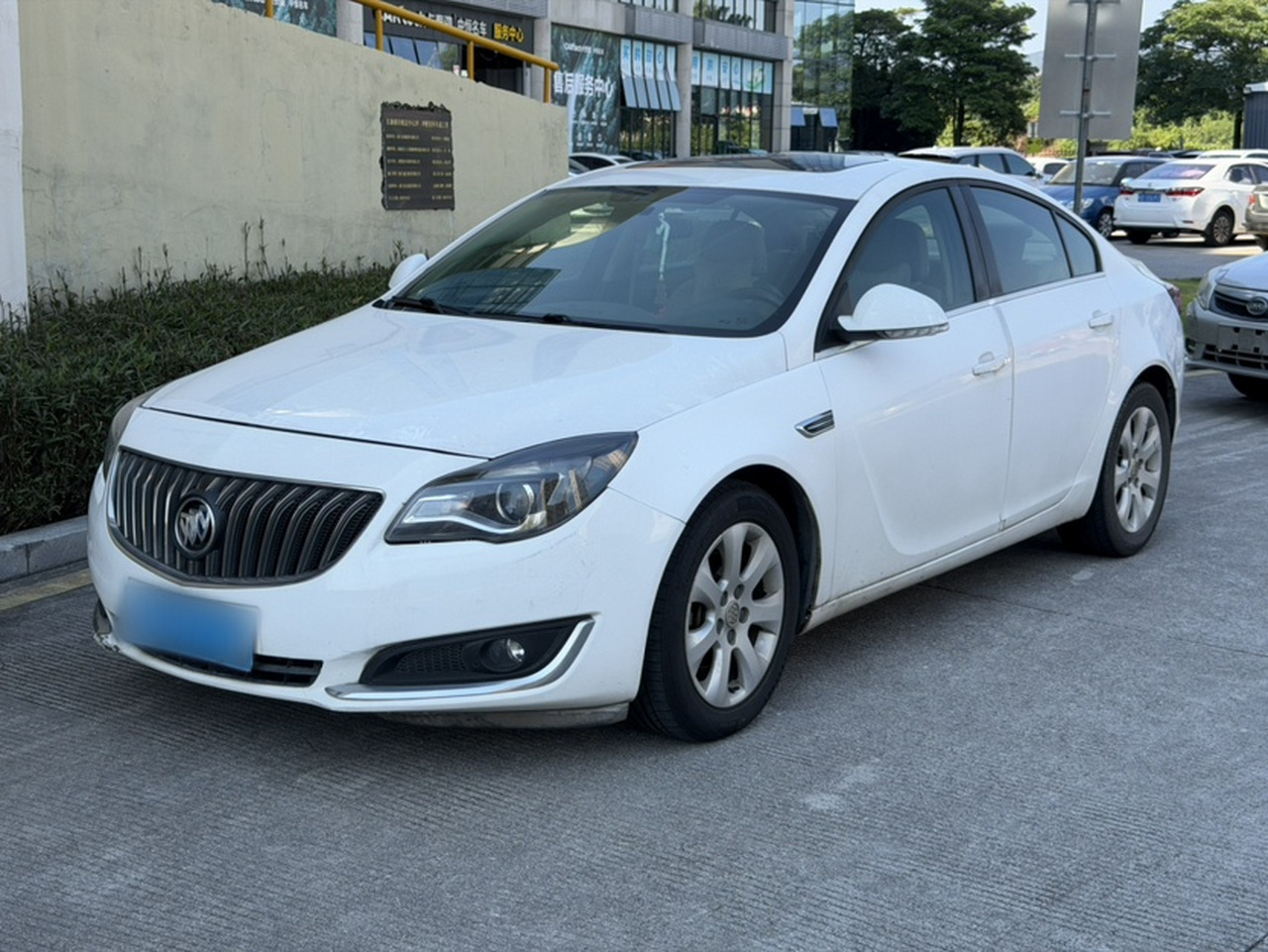 Regal 2014 2.0L Leading Fashion