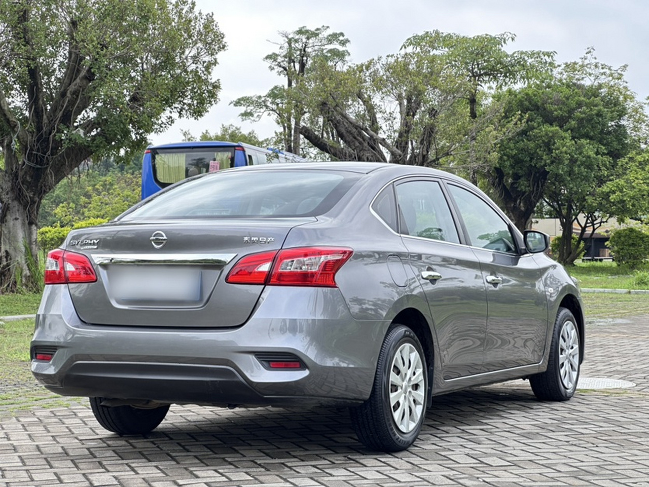 Sylphy 2019 Classic 1.6XE CVT Comfort photo 2