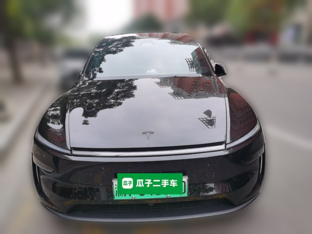 Model Y L 2025 Long Range AWD photo 2
