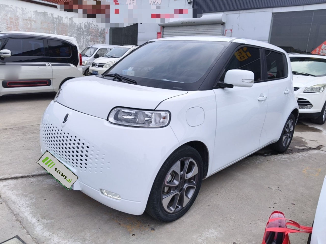 2020 305km Luxury